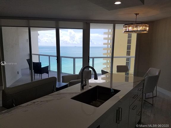 3rd image of 16425 Collins Ave APT 1712