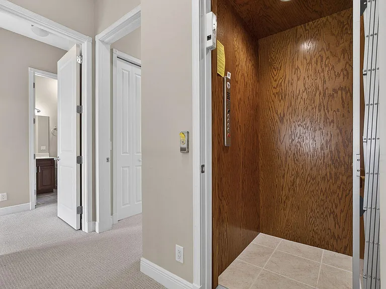 803 Del Sol Cir — Photo 26