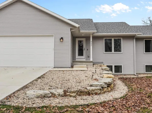 4252 Fox Hills Court, Janesville, WI 53546