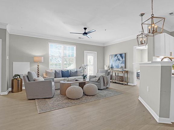 3rd image of 1485 Cambridge Lakes Dr #203
