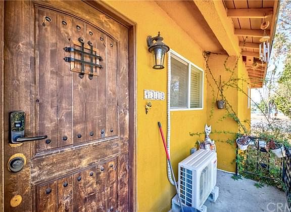 3rd image of 4319 Los Serranos Blvd