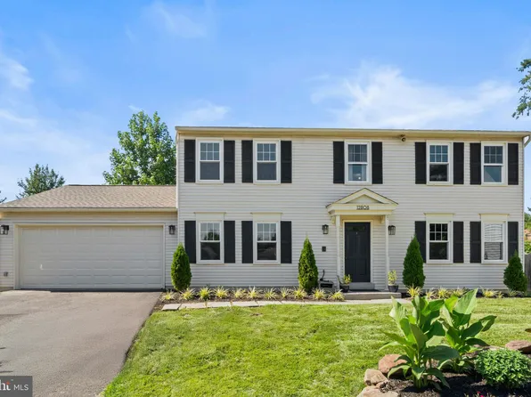 12808 Lady Fairfax Cir, Herndon, VA 20170