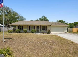 107 Boxwood Ct, Kingsland, GA 31548