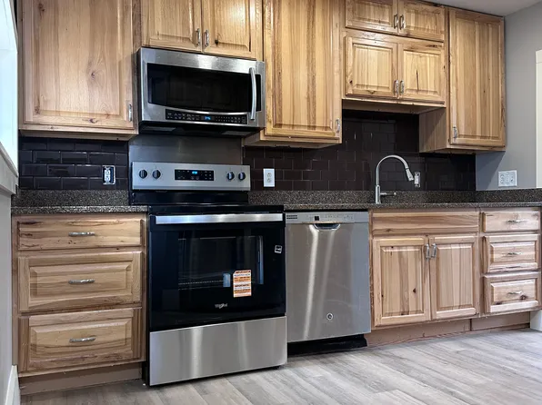 2515 1st St, Racine, WI 53403