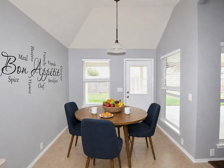 30315 Castle Forest Dr — Photo 11