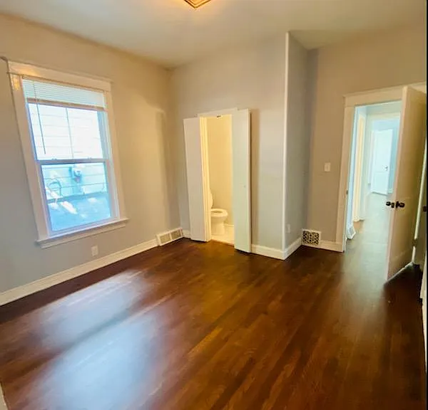 438 N Drury Ave — Photo 19
