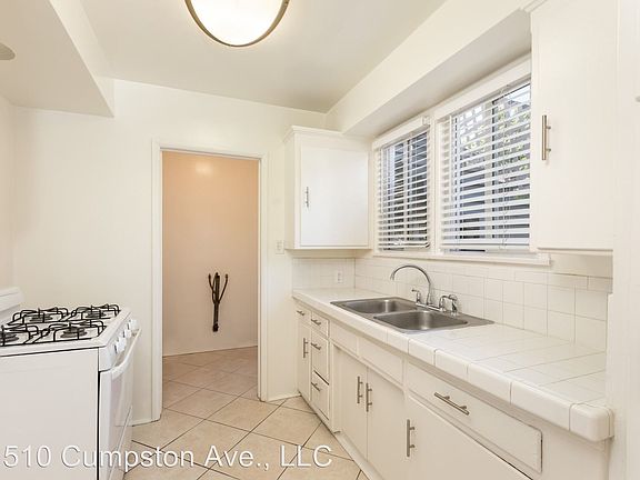 5th image of 11510 Cumpston St APT 06