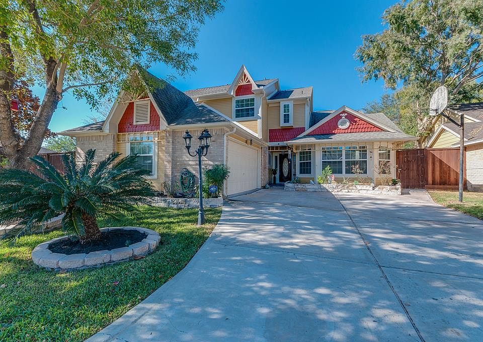 1st image of 3234 Knoll West Dr