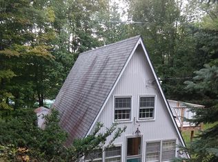 25 Stagecoach Rd, Sunapee, NH 03782