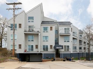 1900 Grove Ct APT 113, Cleveland, OH 44113