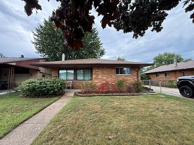 1st image of 20965 Danbury St