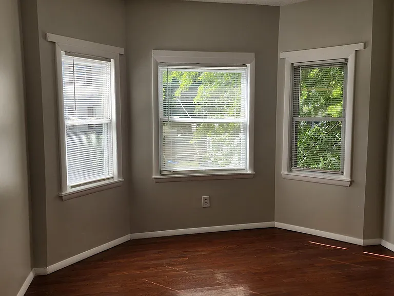 235 Starr St #2 — Photo 15