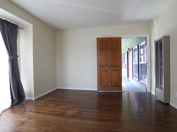 1041 Everett Pl APT 4