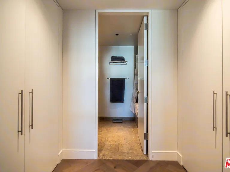 6250 Hollywood Blvd #6G — Photo 11
