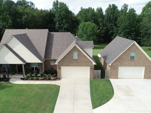 74 Vance Cv, Byhalia, MS 38611