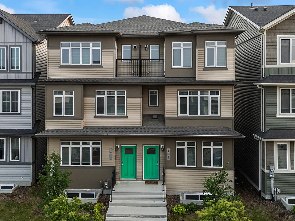 545 Paterson Way SW #563