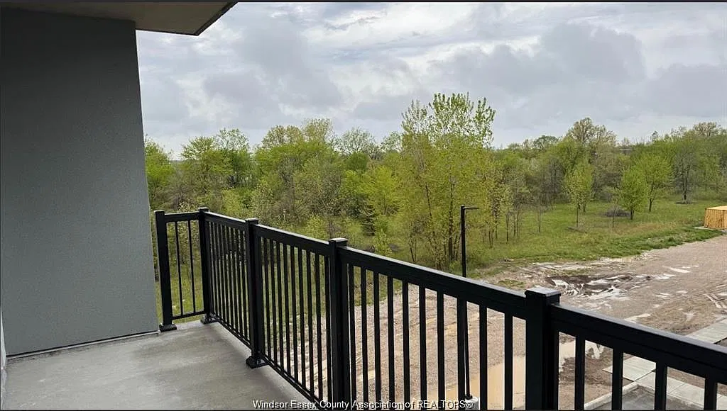 2 bed, 2.0 bath, $2,200 — Photo 1