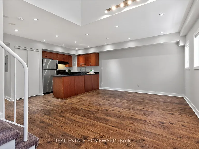21 Earl St #115 — Photo 5