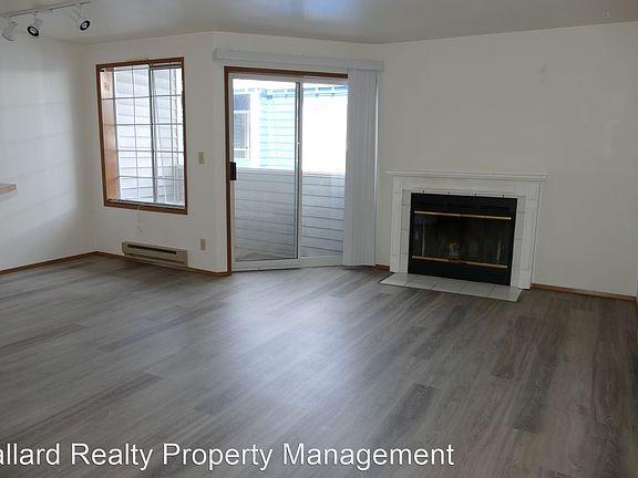 2nd image of 12314 32nd Ave NE #204