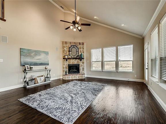 5th image of 10615 Steinbeck Ct