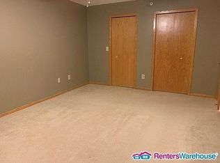 2230 Ranchview Ln N UNIT 95, Plymouth, MN 55447