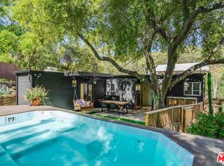 20402 Paradise Ln, Topanga, CA 90290