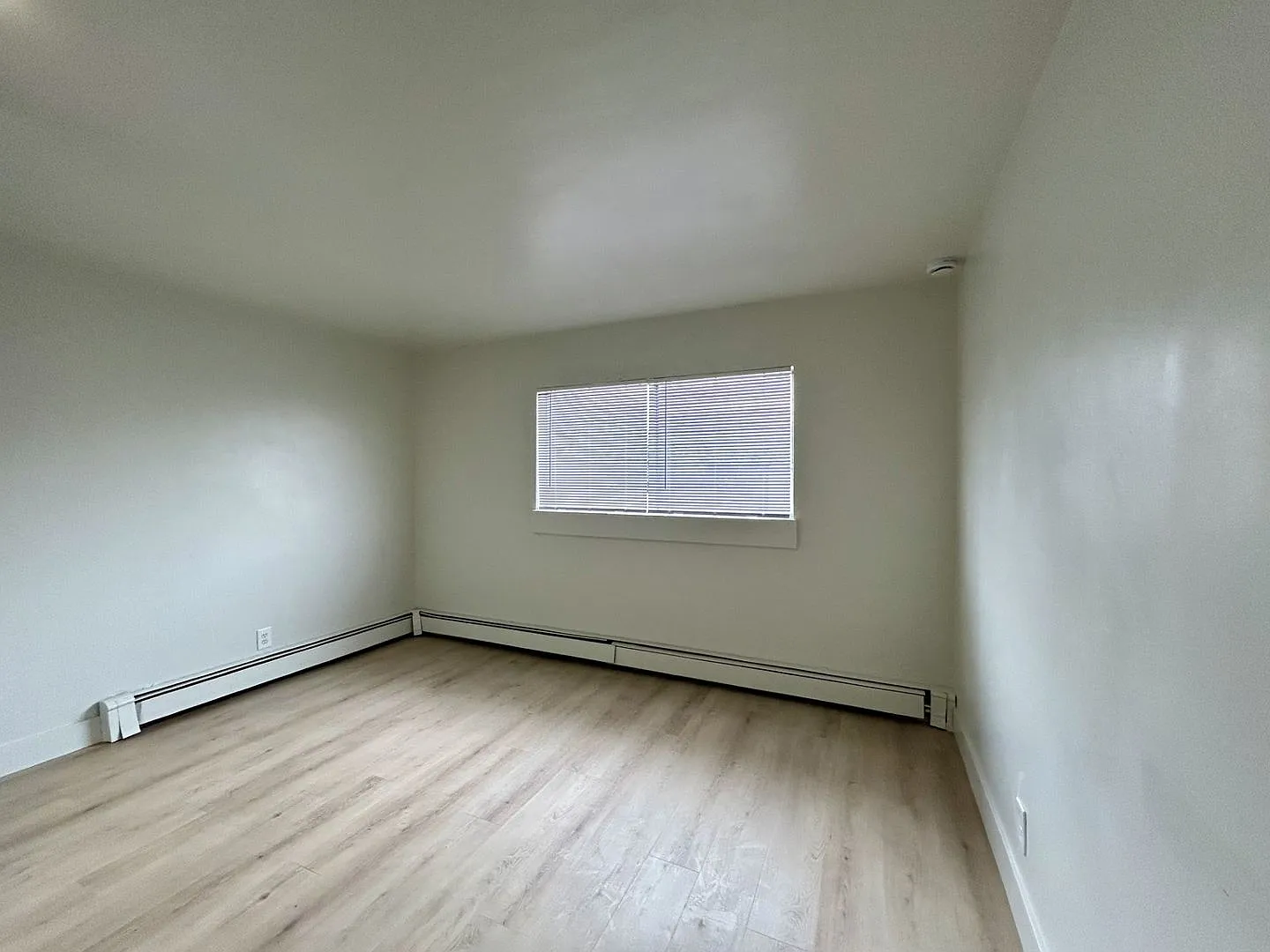 Gregson Flats — Photo 2