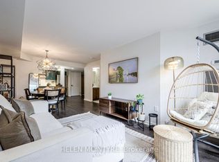 955 Millwood Rd #222, Toronto, ON M4G4E3