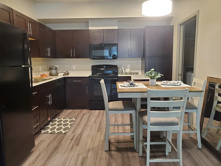 Pinon Lofts — Photo 4