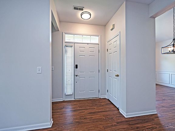 4th image of 3895 Sandtrap Cir