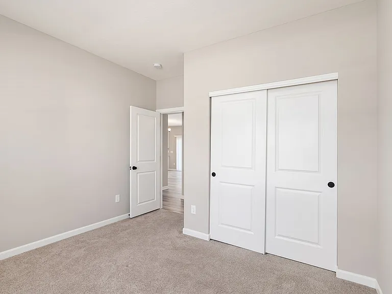 3665 Mantle Dr — Photo 22