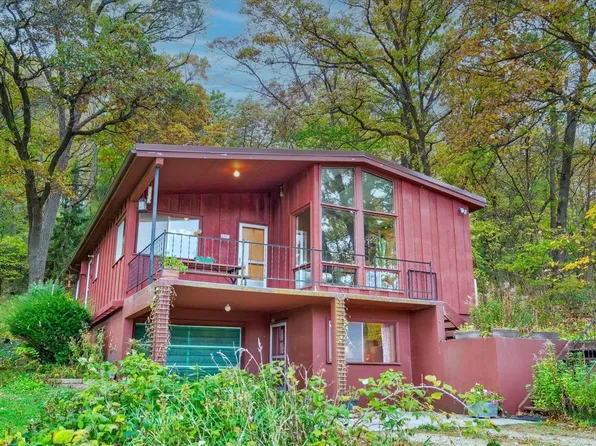 4471 Rocky Dell Rd, Cross Plains, WI 53528