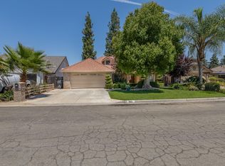 1162 E Salem Ave, Fresno, CA