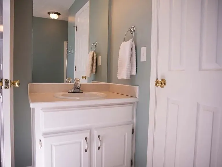 2070 Emerald Dr — Photo 41