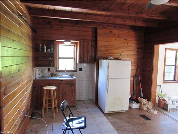 3rd image of 16155 Tortuga St