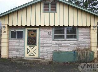 101 E Buffalo Rd, Negaunee, MI 49866