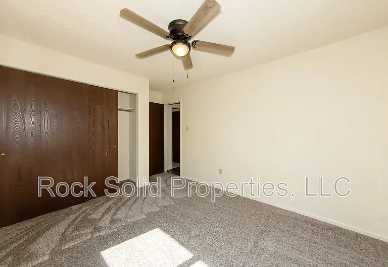 1833 Edgewater Ave #1837 — Photo 15