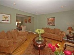 13 Meadow Hills Dr, Somerset, NJ