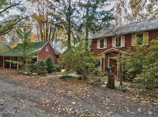 137 Post Office Rd, East Stroudsburg, PA 18301