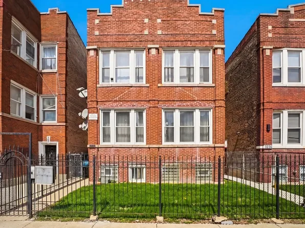 3240 W Cortez St, Chicago, IL 60651