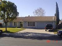 1st image of 922 N Driftwood Ave