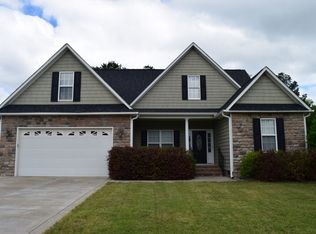 1707 Pristine Ln, Hope Mills, NC 28348