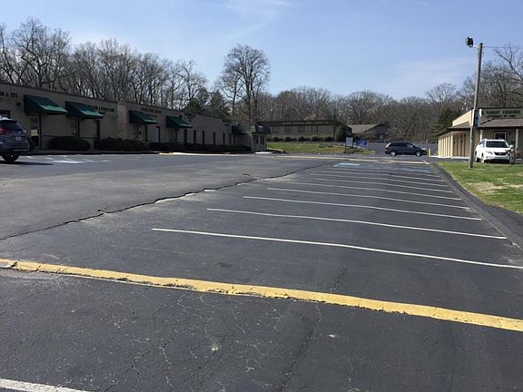 Driving into Northgate Professional Center