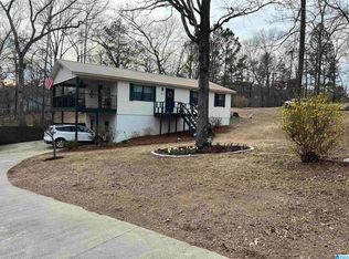 215 Lake Country Dr, Odenville, AL 35120