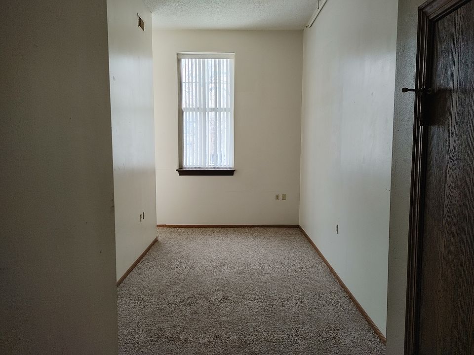 1st image of 314 Randolph St #10955519