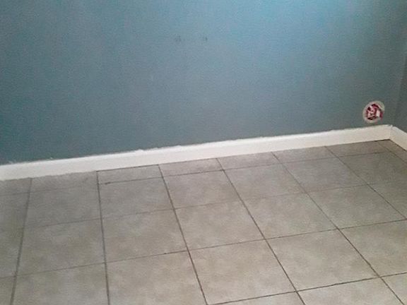 5th image of 429 Hettie St