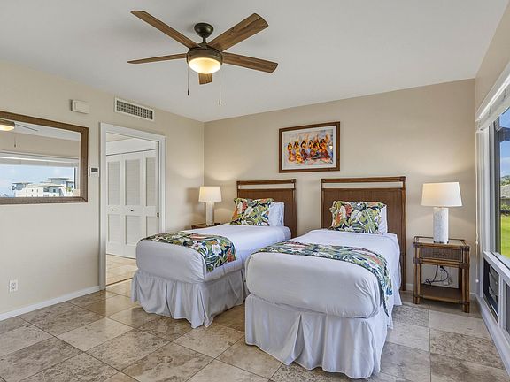 5th image of 500 Bay Dr Unit 11B2