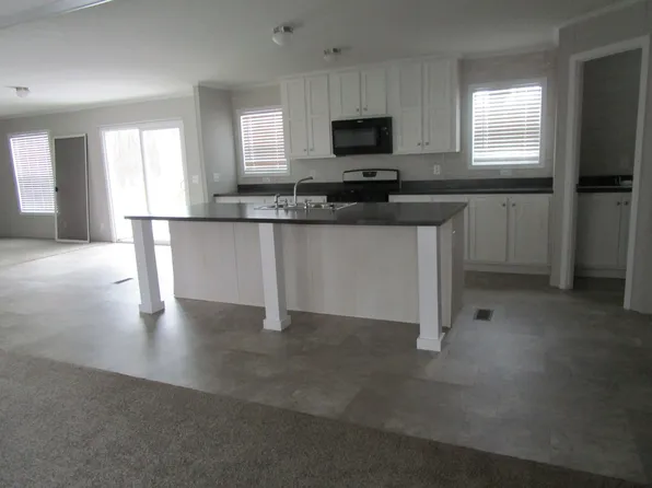 5177 Pavilion #522, Kalamazoo, MI 49048