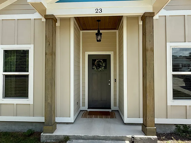 23 Lance Ln — Photo 2