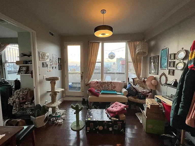 202 Starr St #4R — Photo 13